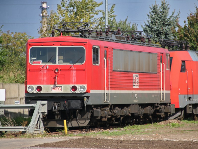 MEG 703 - 155 184-5.jpg